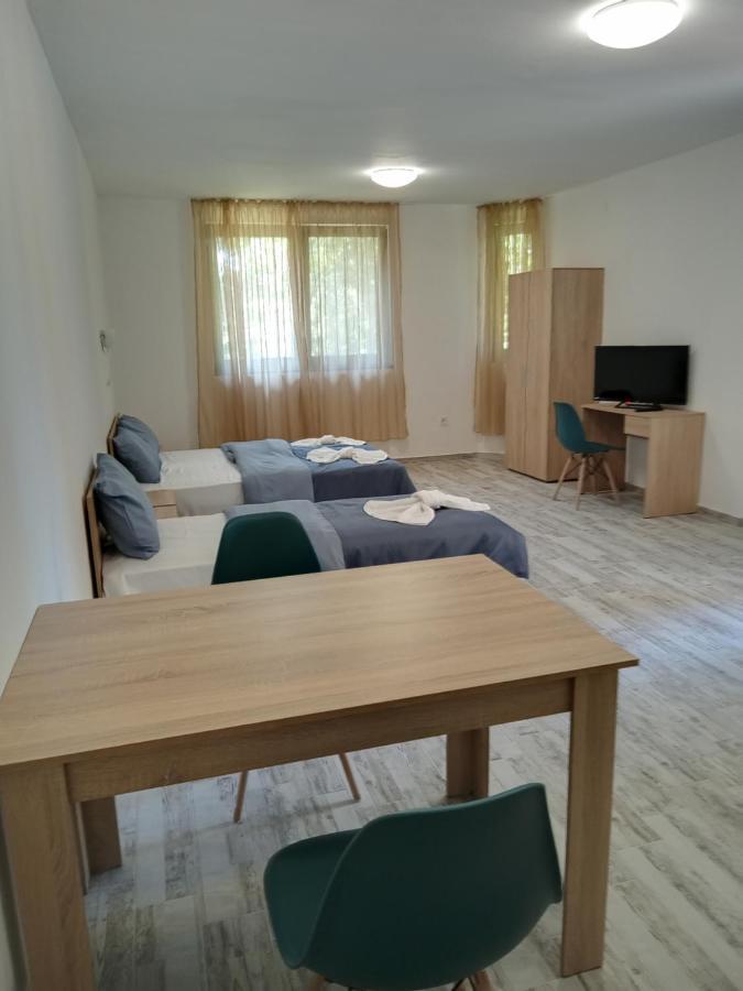 Apartment'S Pita & Mare Китен Екстериор снимка