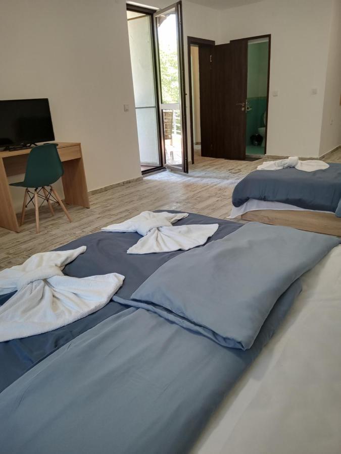 Apartment'S Pita & Mare Китен Екстериор снимка