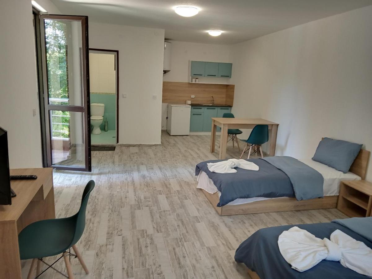 Apartment'S Pita & Mare Китен Екстериор снимка